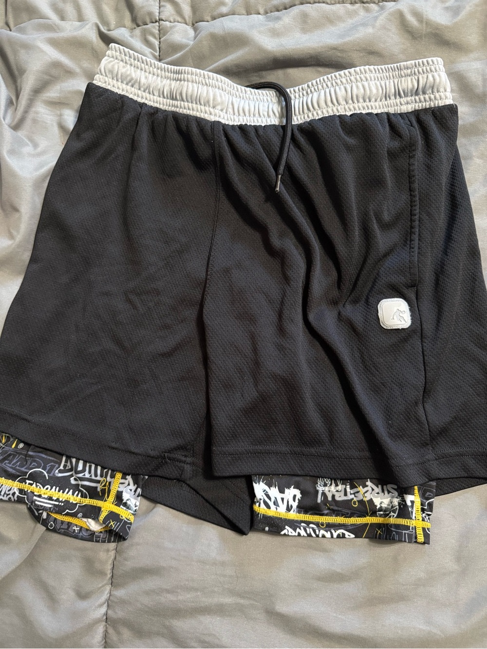 Men’s and1 athletic shorts size medium